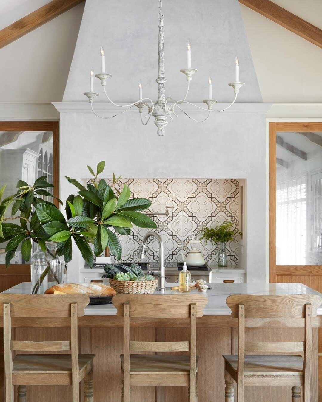 11 Fads vs Timeless Design Elements (& How To Identify Them) - Nadine Stay